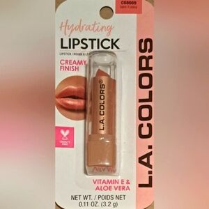 L.A. Colors Hydrating Lipstick Vitamin E & Aloe Vera C68669 Take It Easy